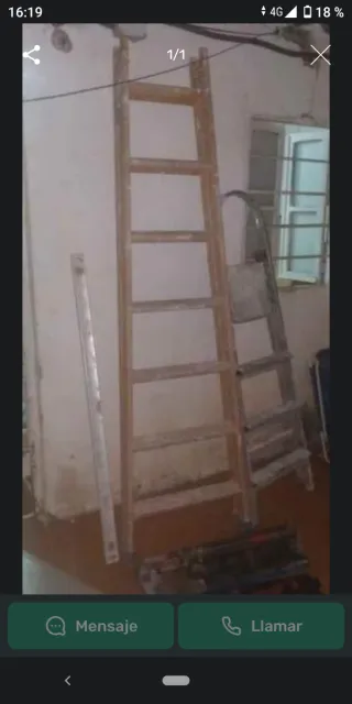 Escalera de madera Y escalera de aluminio