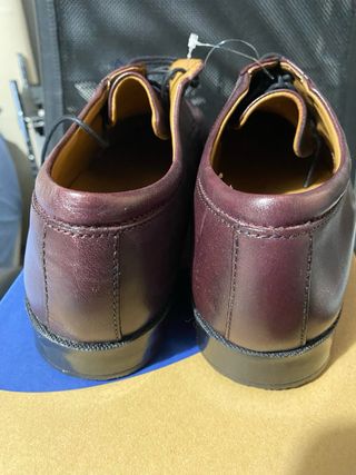 Zapatos Dustin color Burdeos/Berenjena Talla 45