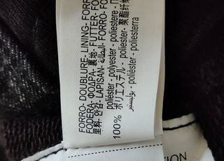 Chaqueta Zara Negra con Capucha