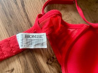 Sujetador rojo Promise con encaje y push up.