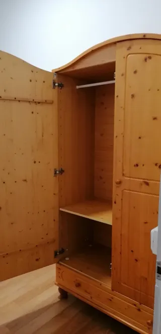 Armario de madera de pino 194cm Ancho 109 Fondo 52