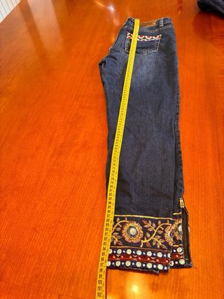 Vaqueros Talla 28