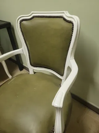 2 Sillas Vintage Cuero y Madera