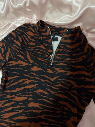 Vestido estampado tigre