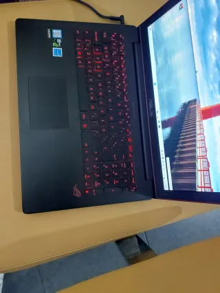 Portátil Gaming ASUS ROG REPUBLIC