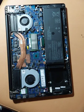 Portátil Gaming ASUS ROG REPUBLIC