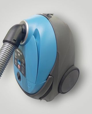 ASPIRADOR NILFISK ONE LBB10P05A-HB15 + ACC