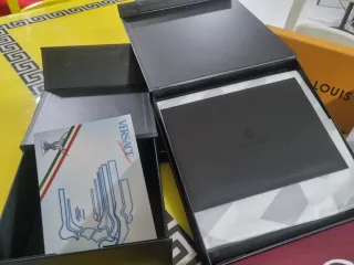 Scatole firmate originali Gucci, Versace, LV