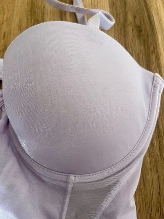 Camiseta interior con sujetador