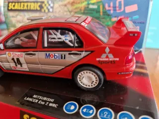 Coche Scalextric Mitsubishi Lancer Evo 7 WRC