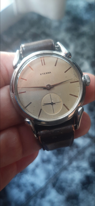 Reloj Eterna Vintage Plata y Marrón