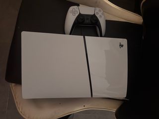 PlayStation 5 1TB Blanca
