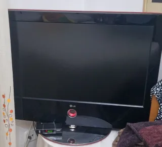 Televisor LG 32 con TDT aparte incluido
