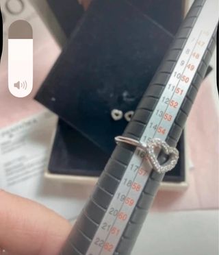 Pandora Orecchini e Anello Cuore + Portagioie Rosa