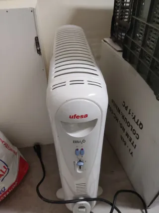 Estufa radiador Ufesa blanco