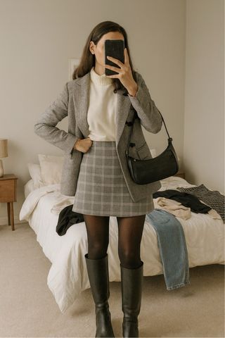 Gonna pantaloncino corta a quadri beige e grigia