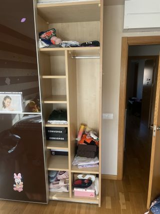 Cama infantil, Armario y mesillas de noche