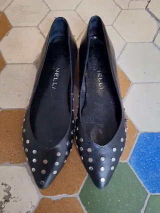 Bailarinas Martinelli negras con tachuelas