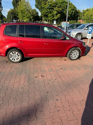 Volkswagen Touran 2012