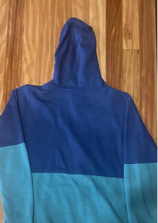 Sudadera DC color azul y verde