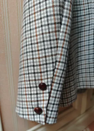 Chaqueta Blazer Talla 44. 100% lana