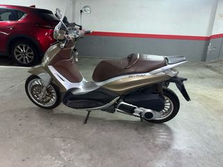 Piaggio Beverly 300 (2011) interesados 673164632