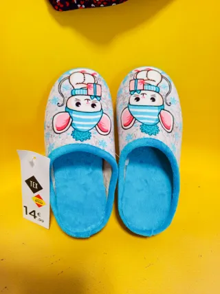 Ciabatte N°30 e 37 NUOVE. OFFERTA