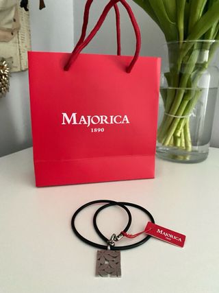 Collar Majorica acero y caucho