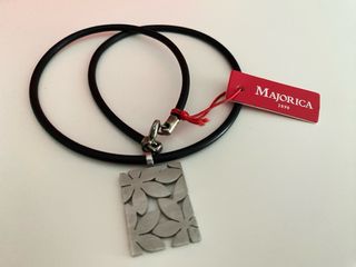 Collar Majorica acero y caucho