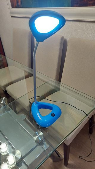 Flexo LED azul y blanco