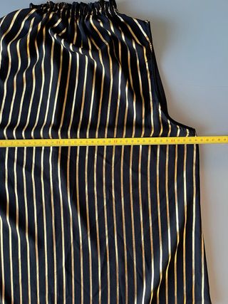 Top canotta a righe oro nero