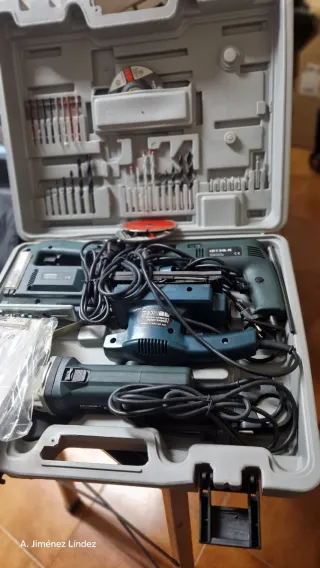 Juego de herramientas eléctricas