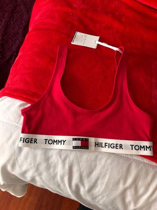 Conjunto Tommy Hilfiger Rojo Tanga y Sujetador