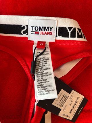 Conjunto Tommy Hilfiger Rojo Tanga y Sujetador
