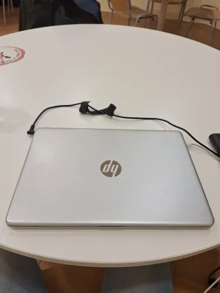 HP 15 Laptop i5 11ª Gen 16GB 512GB SSD