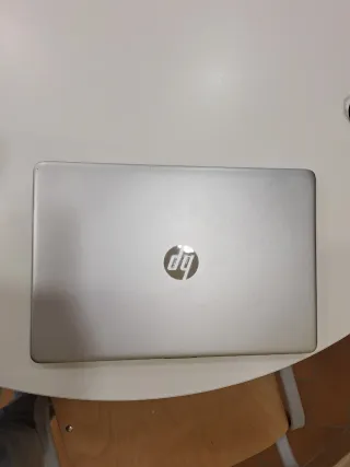 HP 15 Laptop i5 11ª Gen 16GB 512GB SSD