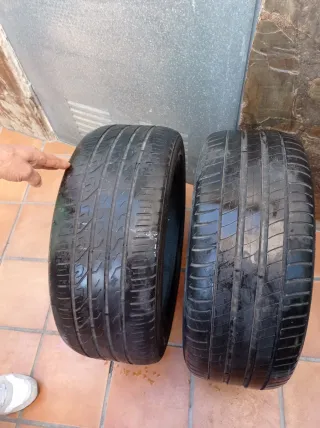 Neumáticos de coche