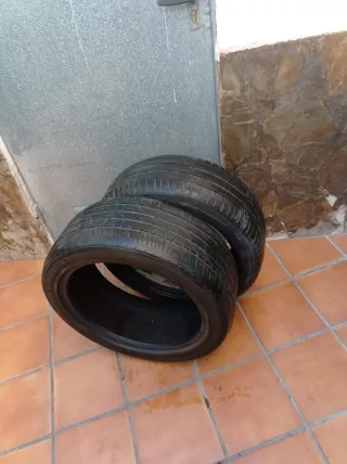 Neumáticos de coche