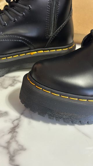 Dr. Martens 1460 Plataforma Talla 37 Nuevas