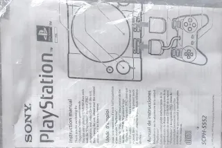 PlayStation 1 Sony con caja original y Tekken 3