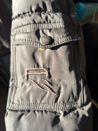 Giubbotto imbottito con cappuccio