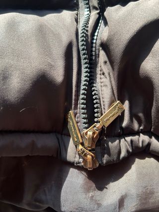 Giubbotto imbottito con cappuccio