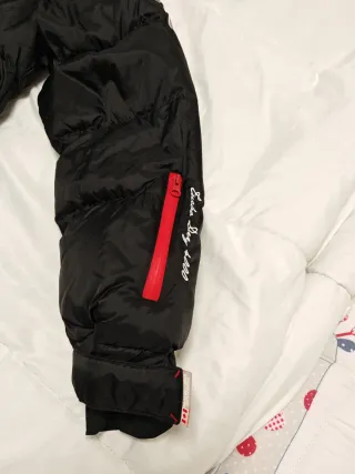 Chaqueta Canadian Peak Negra con Capucha