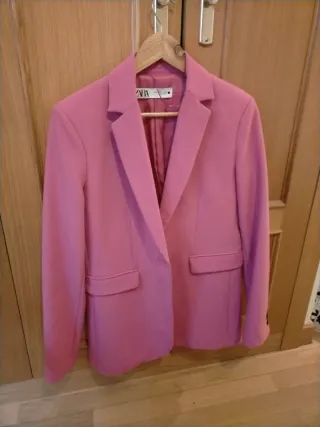 Chaqueta Zara Rosa
