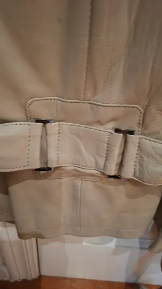 Chaqueta de piel Zara Beige