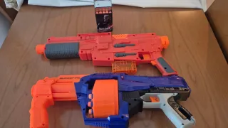 Nerf SurgeFire + Nerf metralleta cartucho recargab