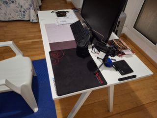 Escritorio blanco patas caballete