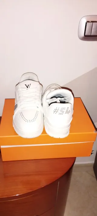 Scarpe Louis Vuitton Bianche e Argento