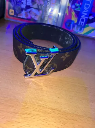 Cinturón Louis Vuitton