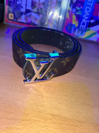 Cinturón Louis Vuitton